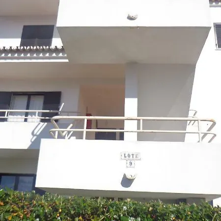 Solar Dos Vilarinhos 公寓 *